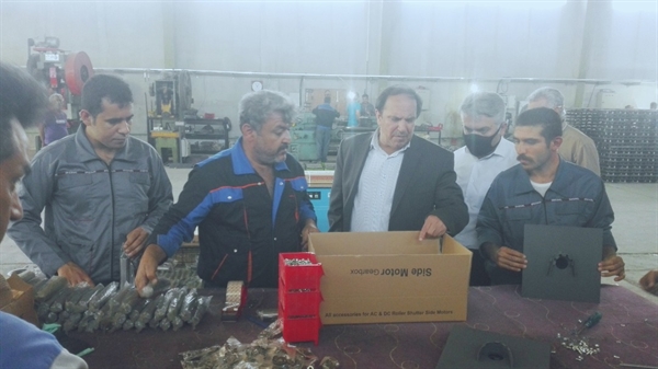 بازدید حسین نامور از واحدهای تولیدی منطقه ویژه اقتصادی بوشهر