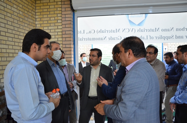  بازدید استاندار از کارگاه تولید مواد ضد عفونی در منطقه ویژه اقتصادی بوشهر